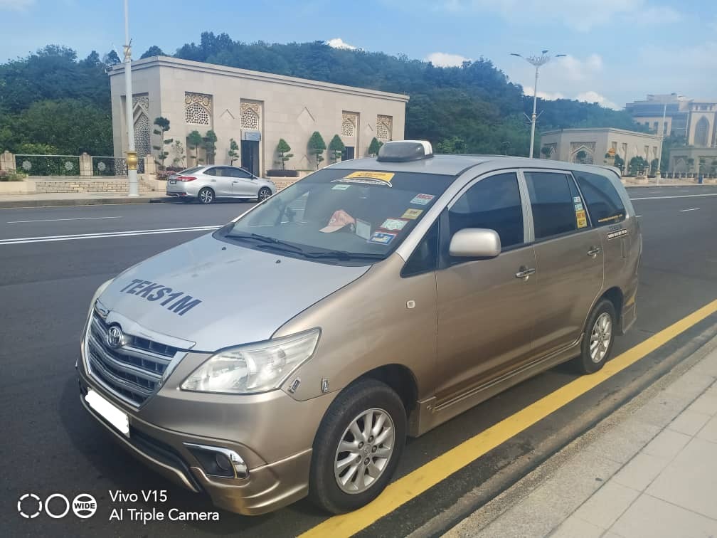 Malaysia Taxi Service Vehicle